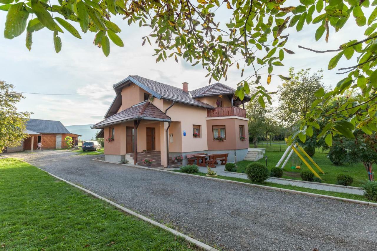 Apartment Ivan & Iva Gornji Vaganac Bagian luar foto